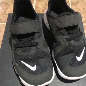 Kids Nike runners